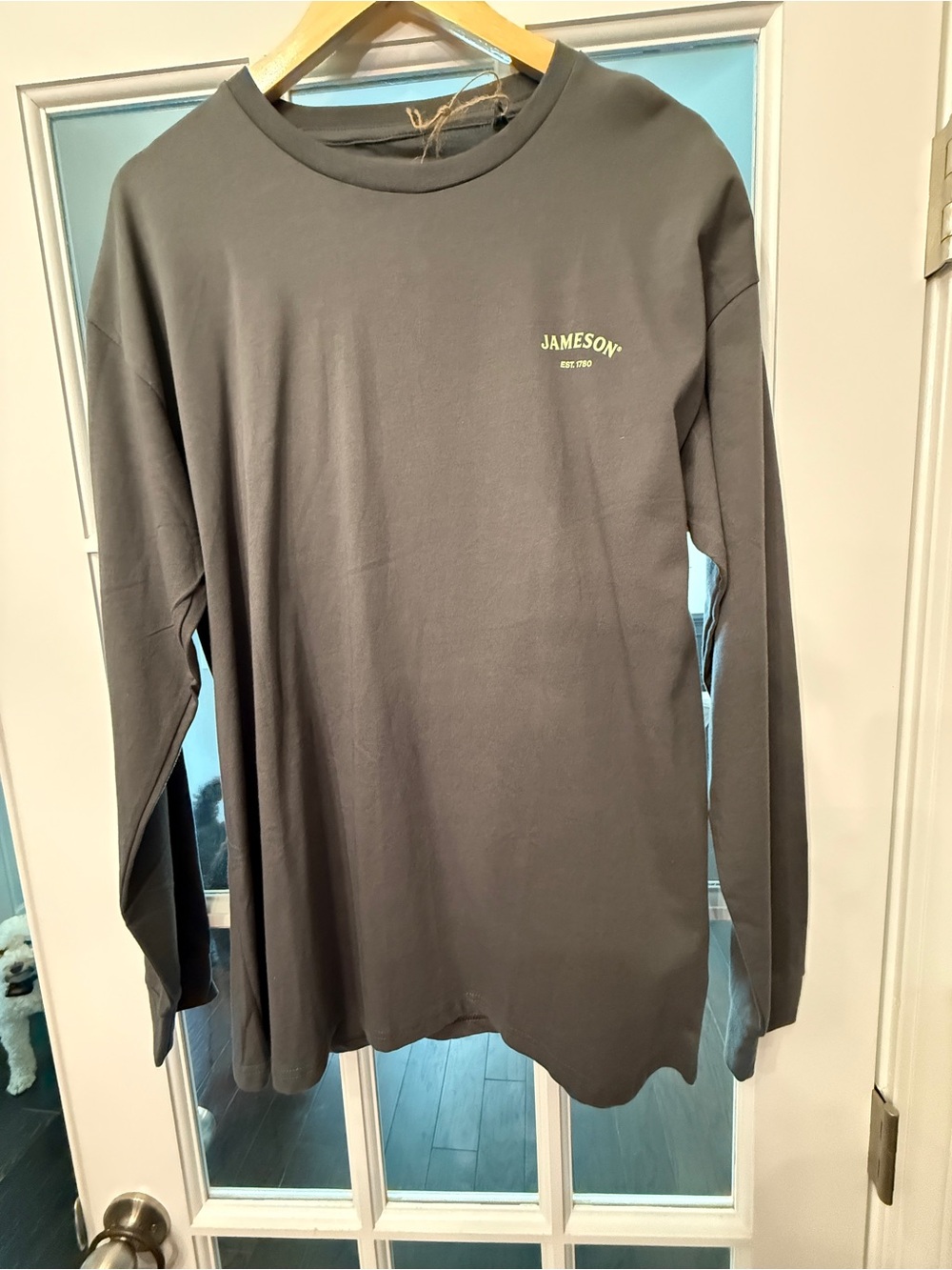 Limited Edition Jameson Distillery Unisex Long Sleeve Tshirt Medium NWT